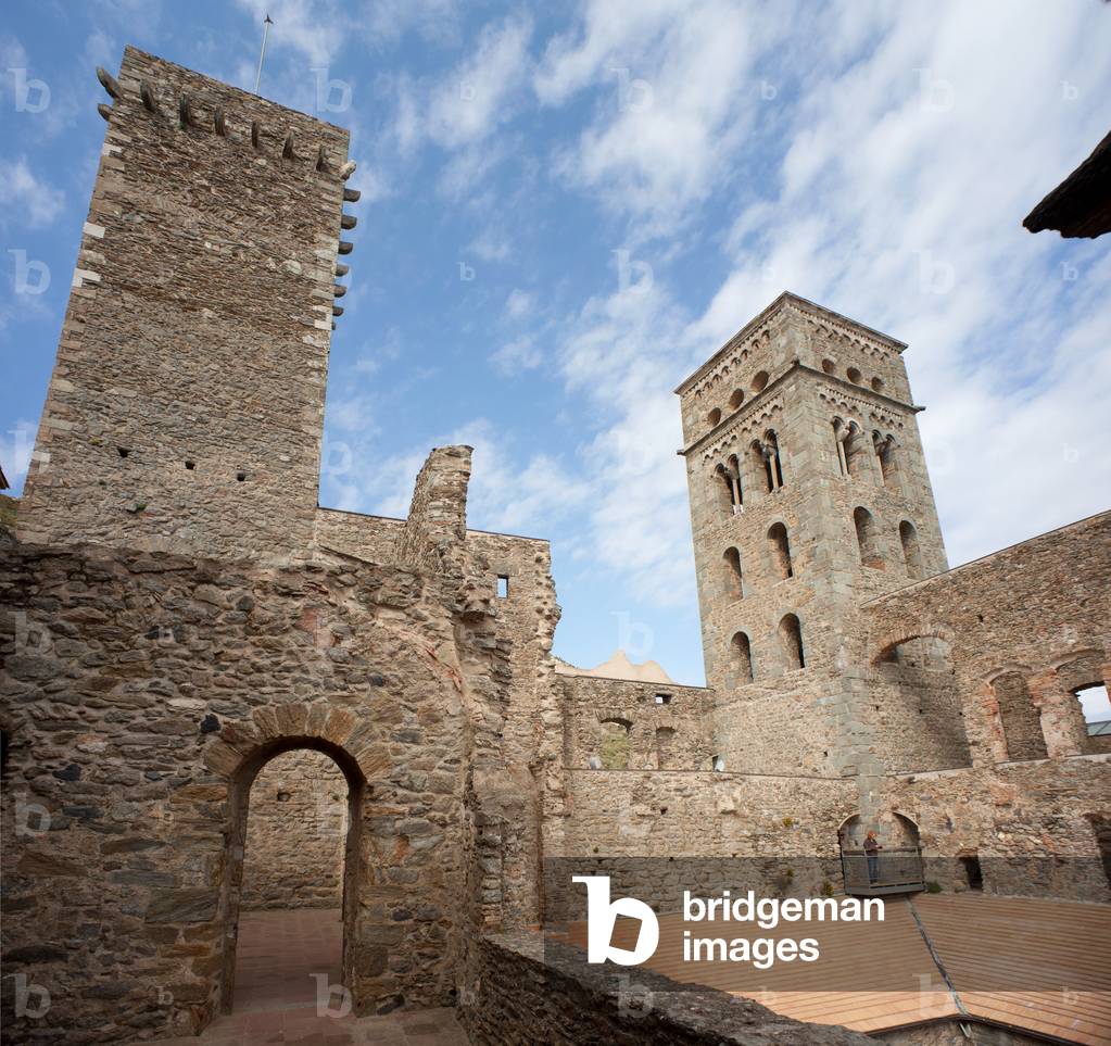 Monastery (Monestir de Sant Pere de Rodes). The cloister. The church. Annex buildings.