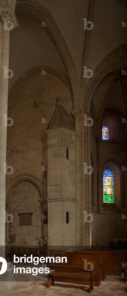 Collegiate church (Collégiale Notre-Dame-du-Fort). Interior. South apse. A stair tower. Gothic. 12th century.