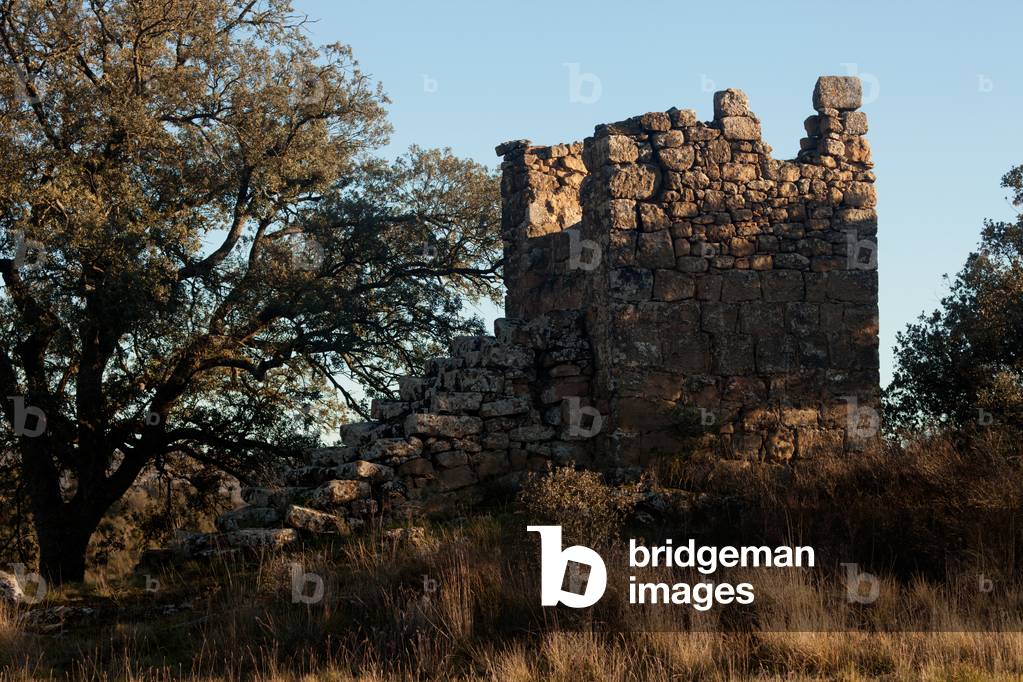 Mas Pujol de les Cases de la Serra. Cup i escales d’accés.