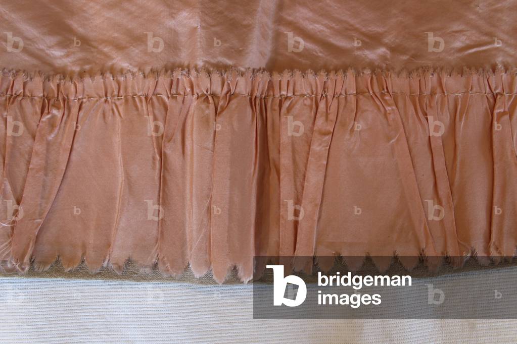 Mme Darsonval, Paris, 1897-99 (wool, silk & lace)