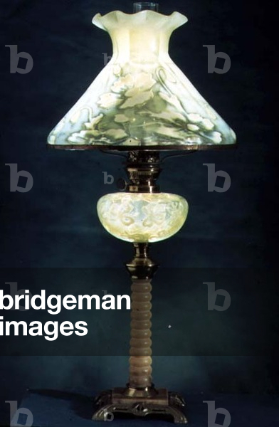 Kerosene lamp, Bohemia, 1895-1900 (brass, alabaster and glass)