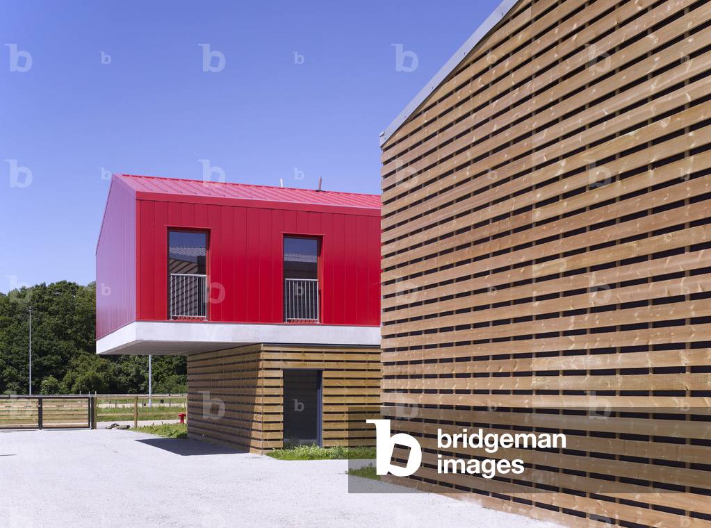 The equestrian center on the Croix-Bonnet ZAC in Bois d'Arcy in Yvelines, Ile de France (Ile-De-France), France. Architecture 2009 of B+C Architects (Giovanni Bellaviti and Dino Constantin Coursaris). Photography 01/06/09