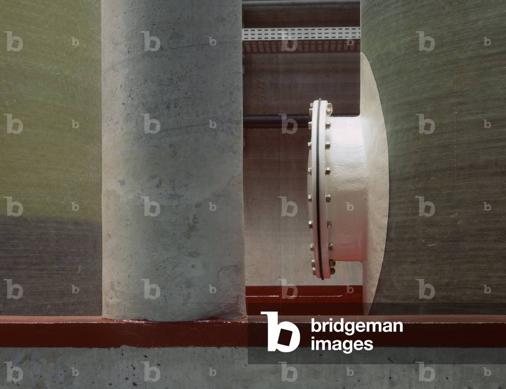 SAGEP, Water Treatment Plant in Ivry sur Seine (Val de Marne). Realisation 1987-1993, architect Dominique Perrault. Photography 1993.