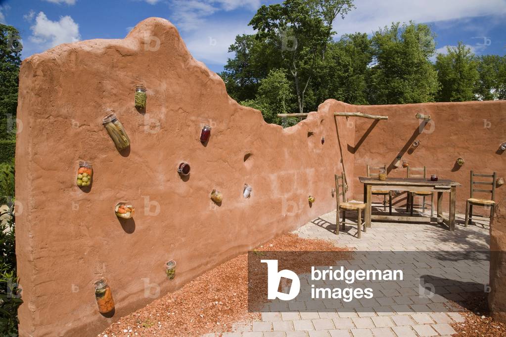 The international festival of gardens of Chaumont-sur-Loire (Chaumont sur Loire), Loir-et-Cher (Loir et Cher), Centre, France. Architecture 2007-2008. Photography 24/05/08