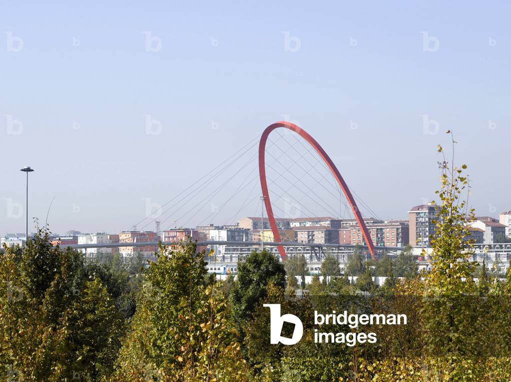 Gateway to Turin, Italy. Architecture by Hugh Dutton, 2005 (photo)