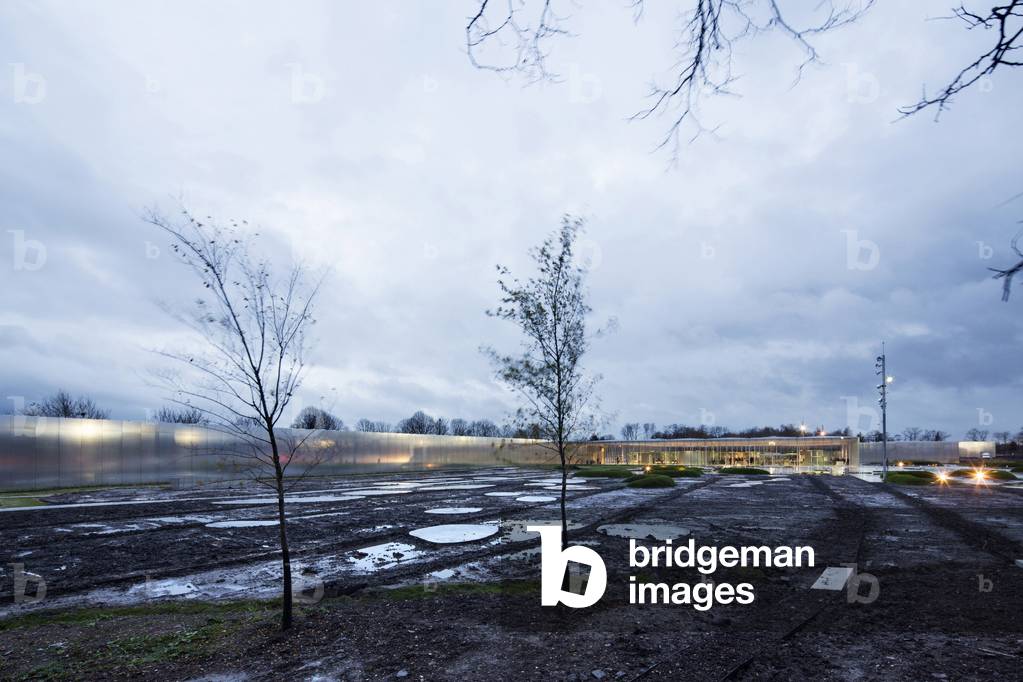 The museum of Louvre-Lens Louvre-Lens - 2012, Kazuyo Sejima and Ryue Nishizawa - Sanaa Agency -