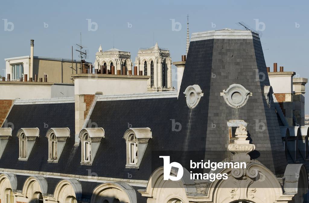Real estate in Paris. Photography 2005.