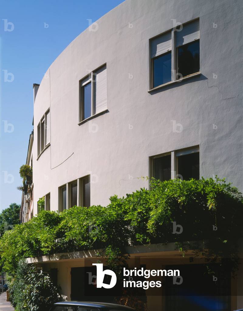 Artist villa, mansion, 4 rue Denfert Denchereau in Boulogne Billancourt (Hauts de Seine). Architect Raymond Fischer (1898-1988), 1927. Photography 1994.