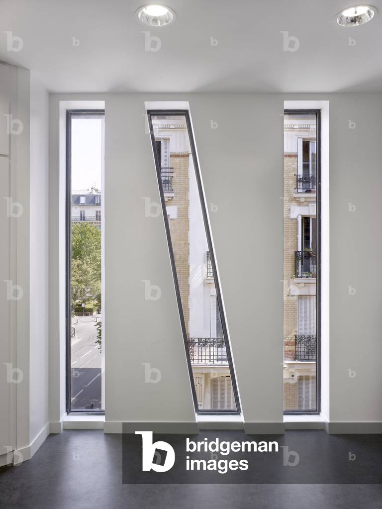 The Conservatoire de danse, de musique et d'art dramatique, 55-61 rue Marthe, Clichy la Garenne (Hauts de Seine). Architect Bernard Desmoulin, 2009. Photography 10/09/09.