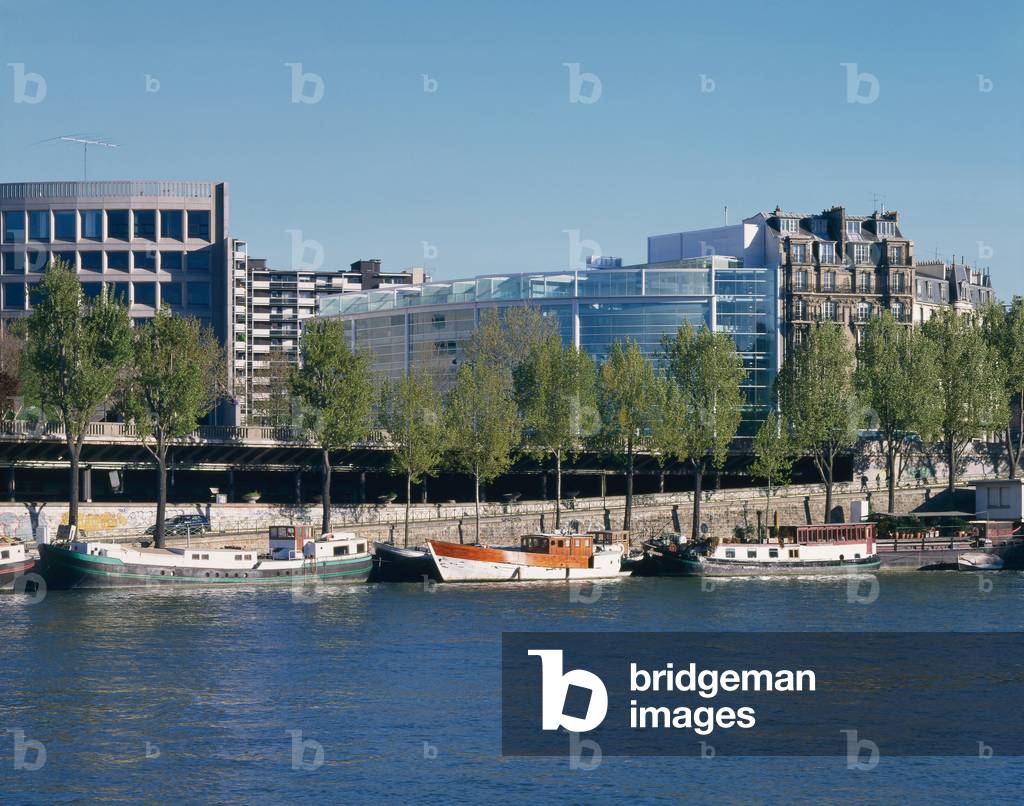 Maison de la culture du Japan, 101 bis quai Branly, Paris 15, architects Jenifer Armstrong and Masayuki Yamanaka, 1997