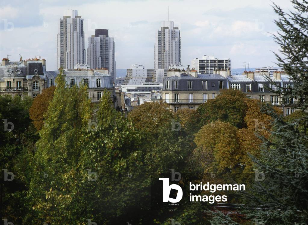 Nord is Parisian, seen from the Parc des Buttes Chaumont, Paris 19th.