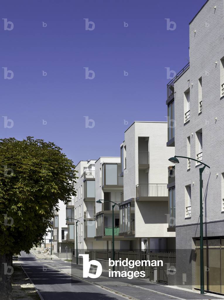 Social housing in Reims (Marne). Architect Jean Michel Jacquet, end of 2007. Photography 10/09/07.