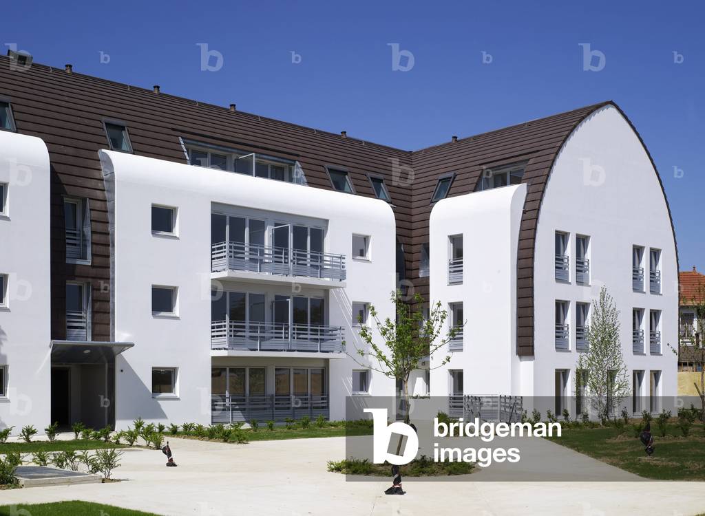 Social housing in Limmeil Brevannes (Val de Marne). Architect Arc.Ame architecture, 2008. Photography 13/04/08.