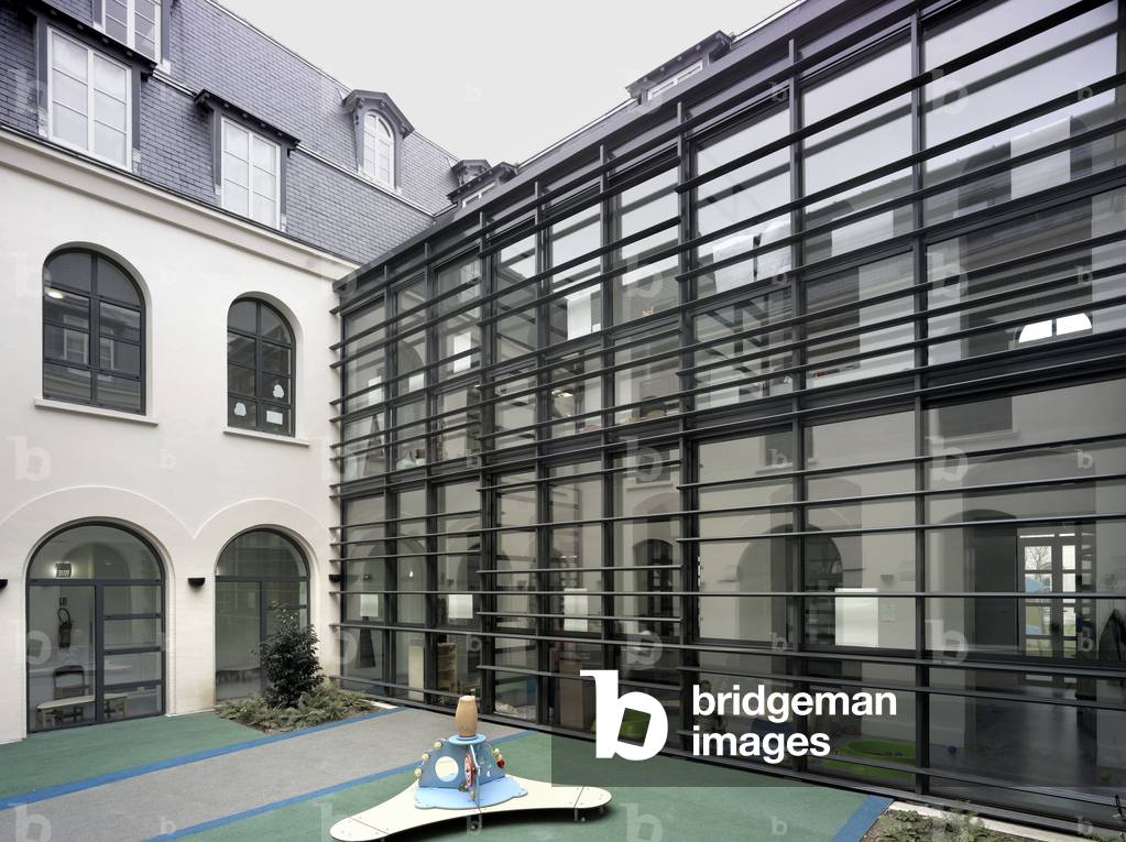 Creche, Rue Philippe de Girard, Paris 10th arrondissement. Architects Herve Chanson and A. Wagner, 2006.