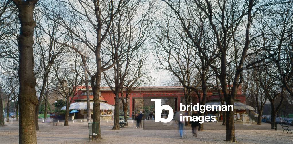 Parc zoologique de Paris a Vincennes, Paris 75012. Architecture by Charles Letrosne, 1932-1934. The Parc Zoologique de Paris, known as the zoo of Vincennes, covers an area of 14.5 hectares. It is located in the 12th arrondissement in Paris between Lake Daumesnil and Bois de Vincennes. It houses about 1200 animals, including 600 birds. The Grand Rocher, sixty-five metres high, overlooks Paris. Built between 1932 and 1934 by architect Charles Letrosne, the Grand Rocher remains an exceptional realization, thanks to its architecture and construction techniques, made of weapon concrete.