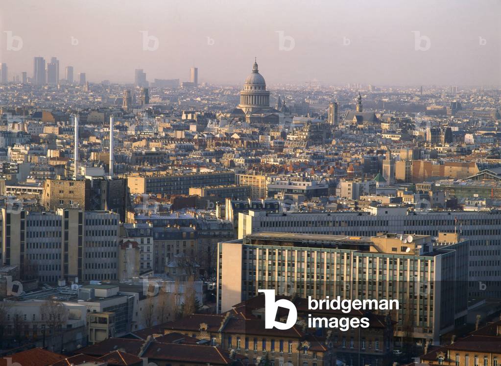 Panoramic view to the west of Paris from a tower of the Bibliotheque nationale de France (75013). Photography 1995.