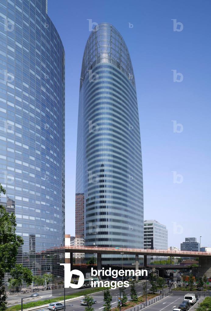 Tower T1 has La Defense, Courbevoie, Hauts-de-Seine (Haut de Seine), Ile de France (Ile-de-France). Architecture by Jean Pistre and Denis Valode, 2005-2008. Photography 15/09/2008.