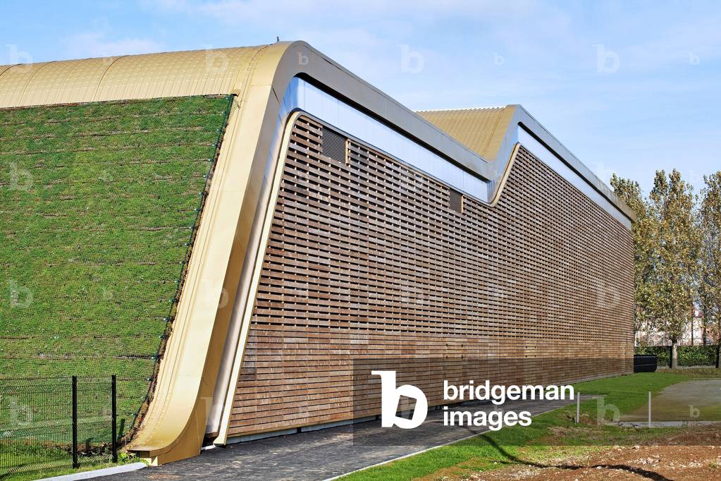 The sports complex of Deauville, Calvados, Lower Normandy (Lower Normandy). Architecture B+C Architects (Giovanni Bellaviti and Dino Constantin Coursaris), 2009. Photography 01/09/09