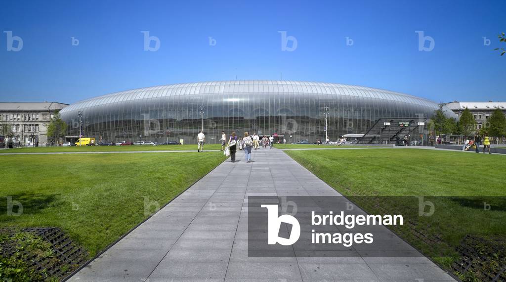 Strasbourg Train Station (Bas Rhin, Alsace). Extension, Station Square. Architects Jean Marie Duthilleul and Etienne Tricaud, realisation 2007. Photography 30/07/08.