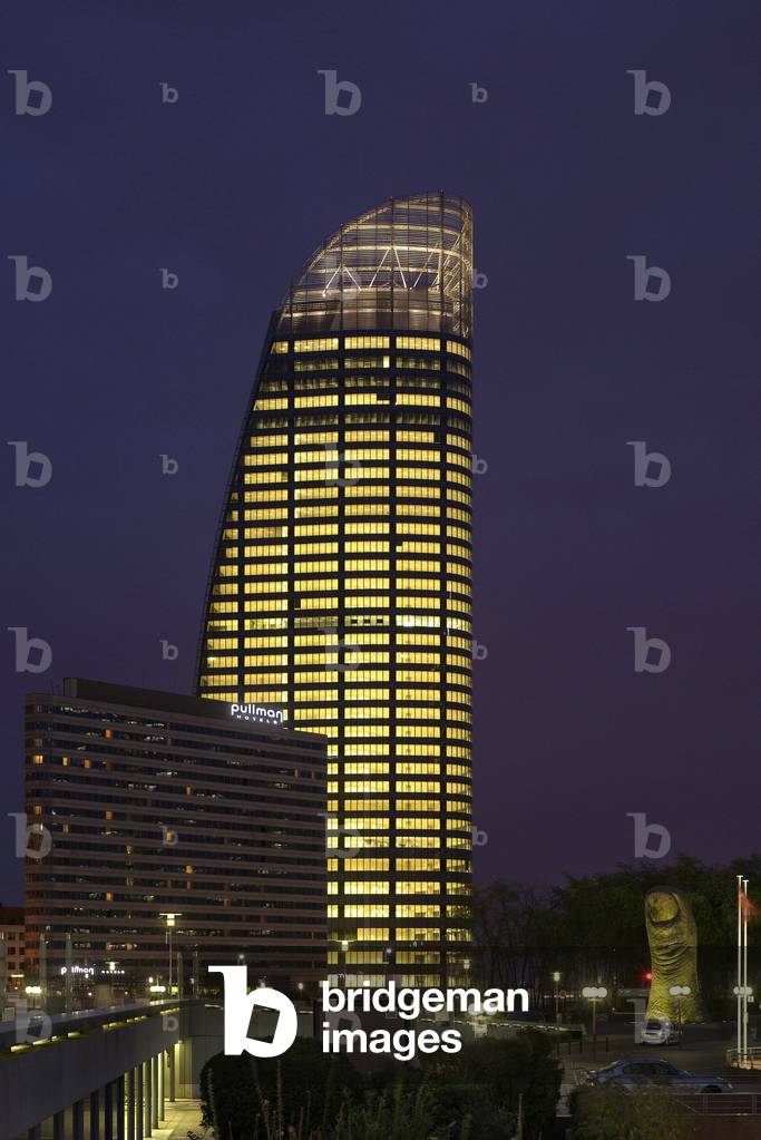 Tower T1 has La Defense, Courbevoie, Hauts-de-Seine (Haut de Seine), Ile de France (Ile-de-France). Architecture by Jean Pistre and Denis Valode, 2005-2008. Photography 15/09/2008.