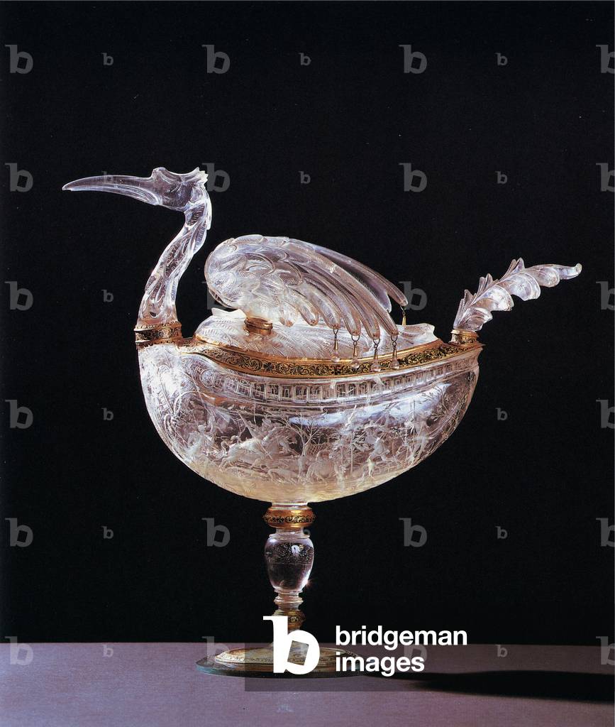 Bird-shaped Vase, 1580 (quartz)