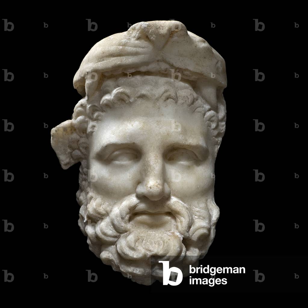 Head of Heracles, 1st Century b.C., crystal white marble, 23 cm