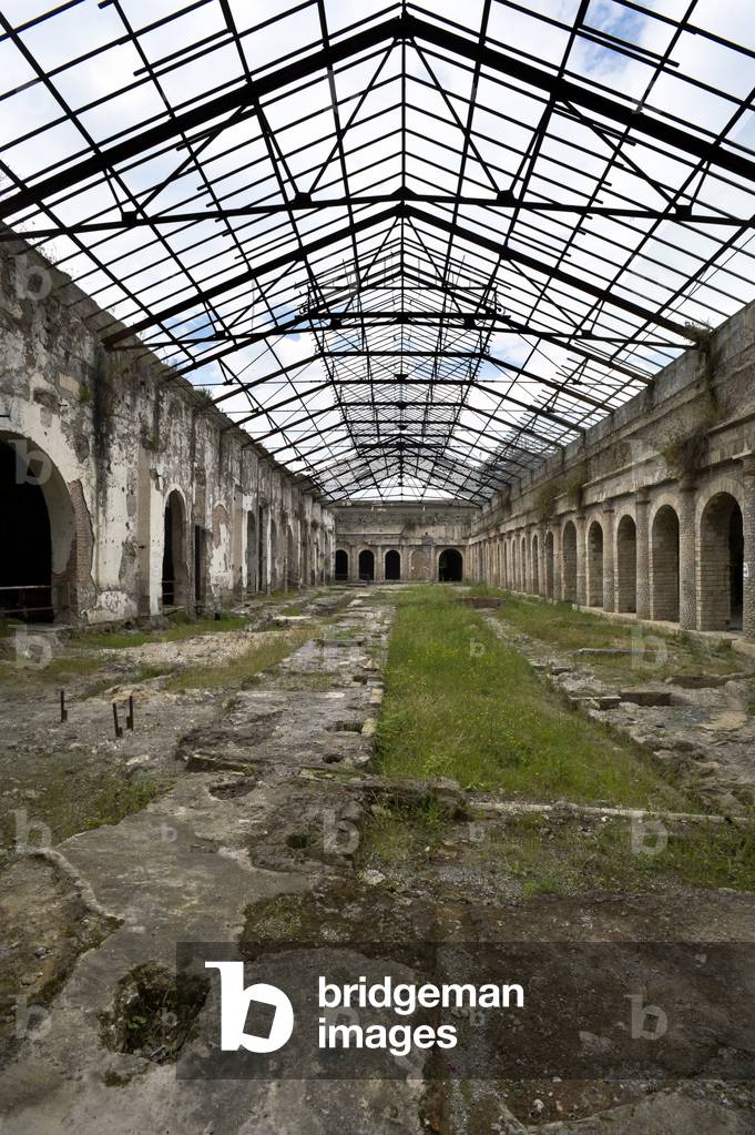 Industrial reuse of the sacred area, residual structures of the paper mills, 2nd - 1st Century b.C., opus incertum, mortar, stone, iron, glass