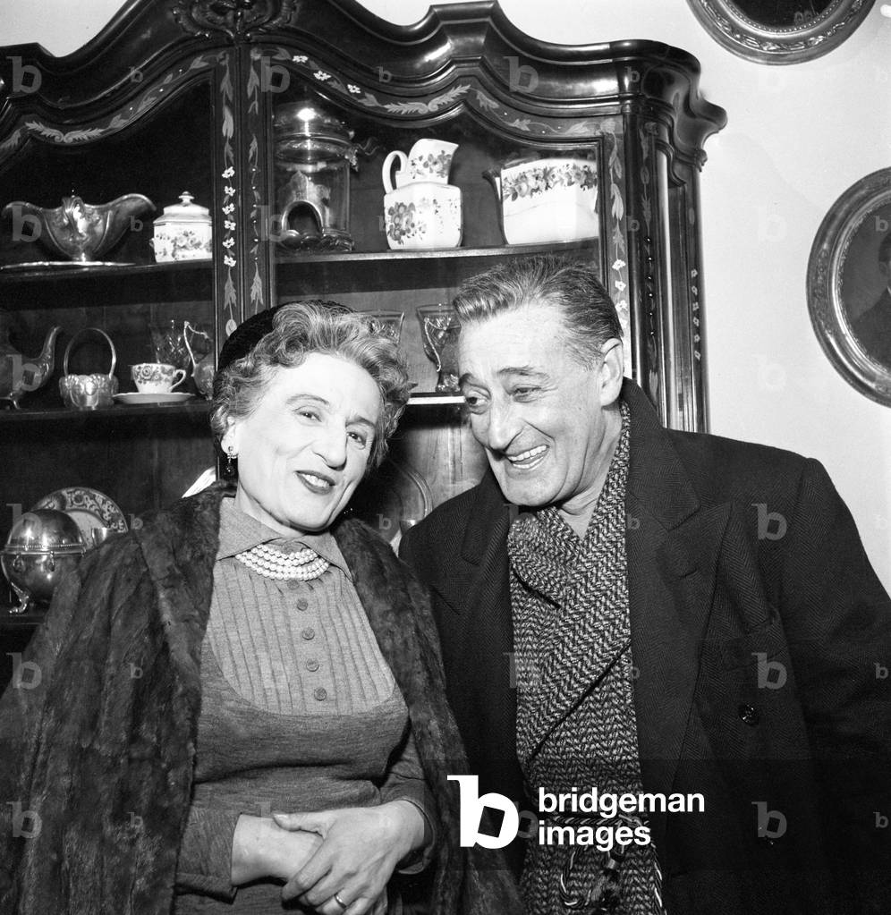 Totò and Titina De Filippo on the set of Totò, Peppino e i fuorilegge, Italy, 1956 (b/w photo)