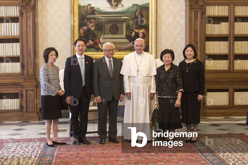 News story: the backstage of Vatican City, Vatican, 2010 (photo)