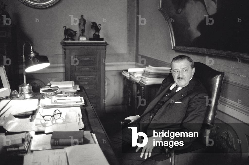 A manager of FIAT Group in his office