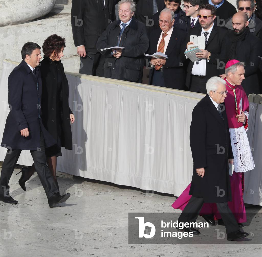 Sergio Mattarella, Matteo Renzi and Agnese Landini, Vatican, 2016 (photo)