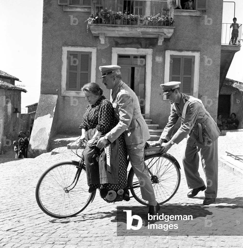 Vittorio De Sica in Bread, Love and Jealousy, Italy, 1954 (b/w photo)