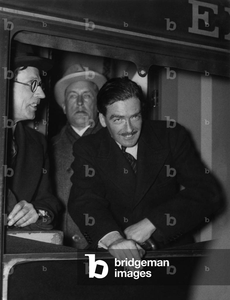 Anthony Eden leaving Berlin and heading to Moscow