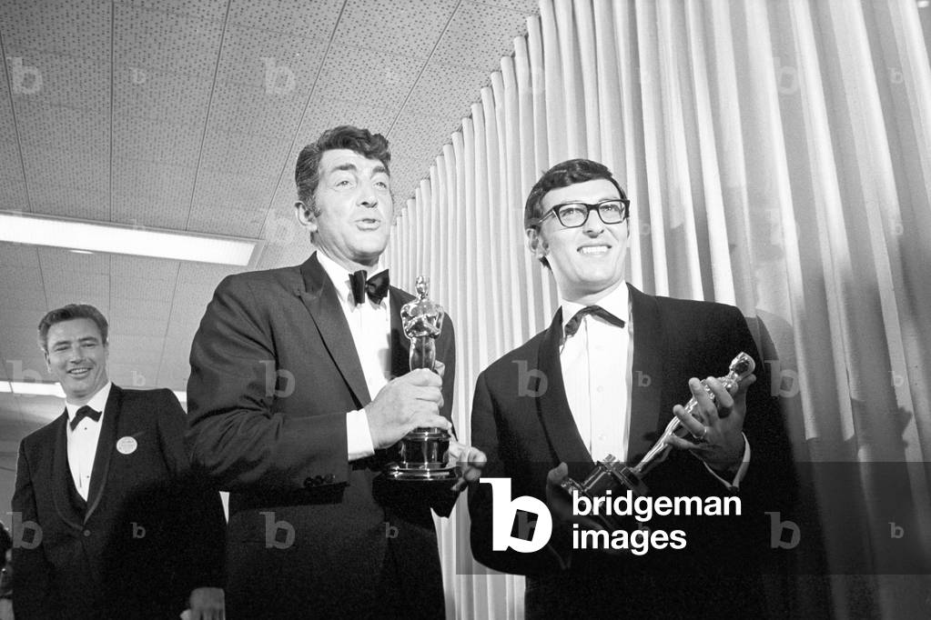 Dean Martin at the Academy Awards ceremony, United States, 1967 (b/w photo)