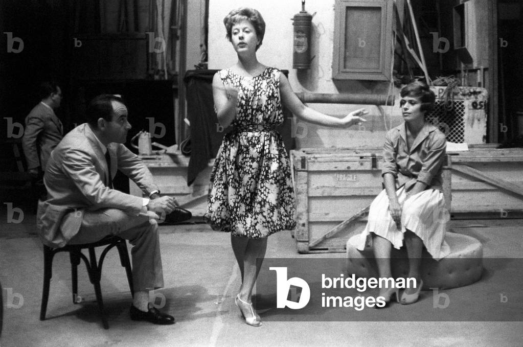 Franca Valeri with colleagues during the rehearsal of a recital