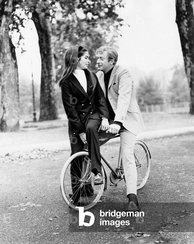 Michael Caine and Bianca De Macias in a park