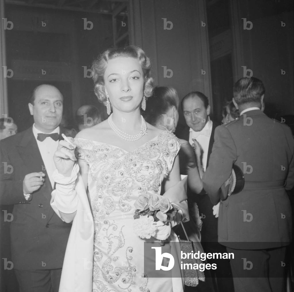Marisa Remiondi at the opening night of the opera 'La Wally' by Alfredo Catalani at La Scala Theatre, Milan (Italy), 7th December 1953 (b/w photo)