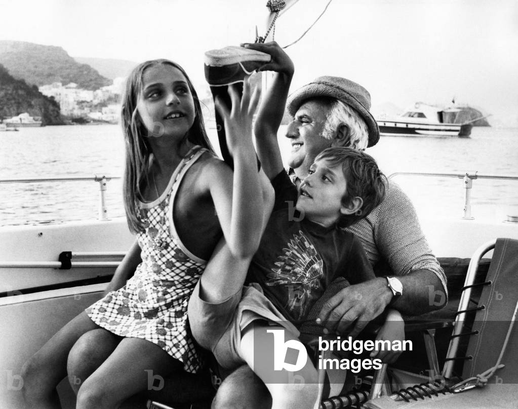 Adolfo Celi with his children Alessandra and Leonardo, 1970 (b/w photo)