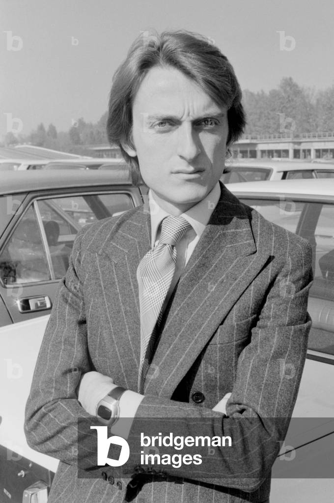 Luca Cordero di Montezemolo crossed arms, Italy, 1970 (b/w photo)