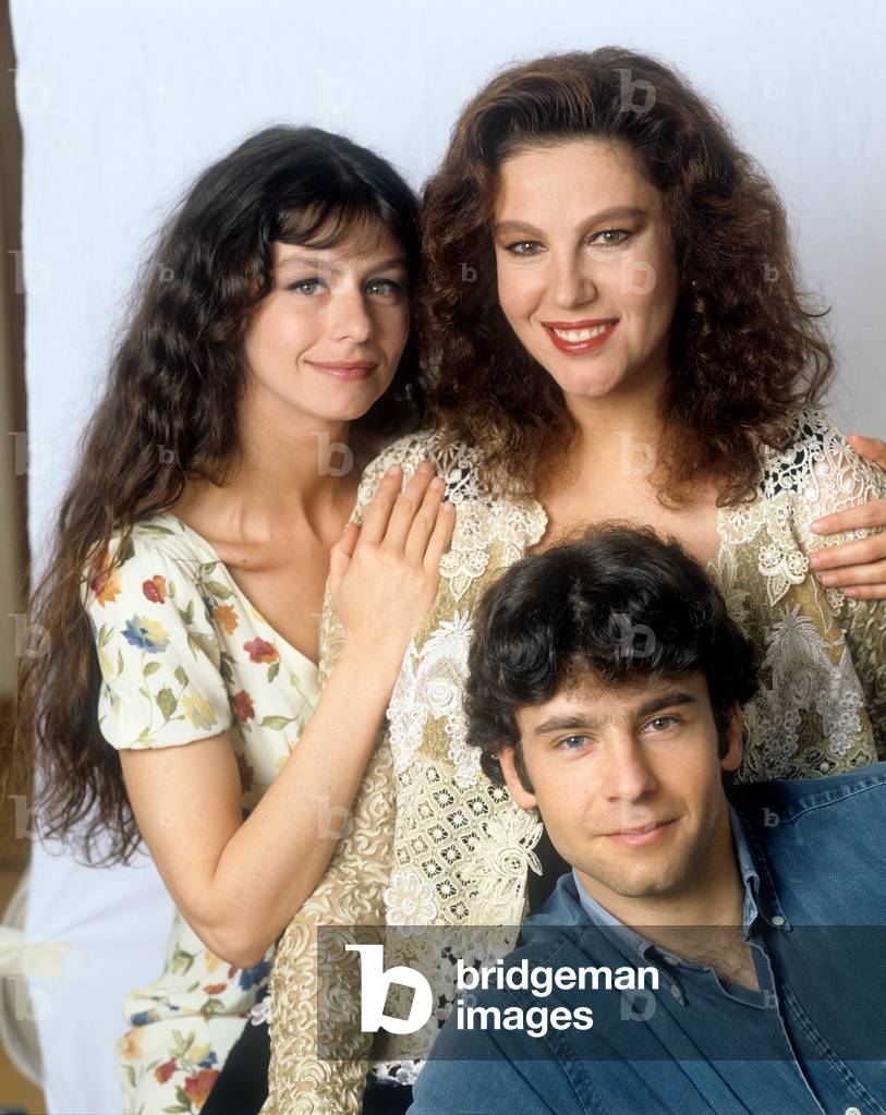 Stefania Sandrelli with her sons Amanda Sandrelli and Vito Pende