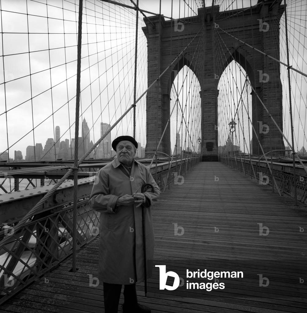Giuseppe Ungaretti on the Brooklyn Bridge, New York, United States