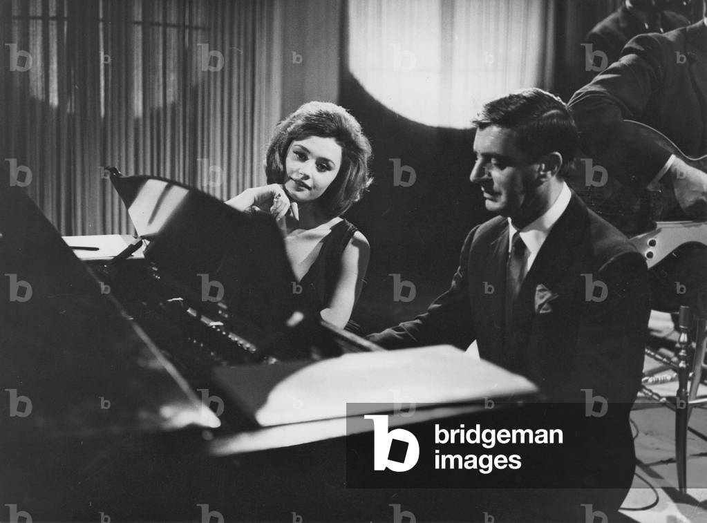 Raffaella Carrà and Lelio Luttazzi in the wordsmith this stranger