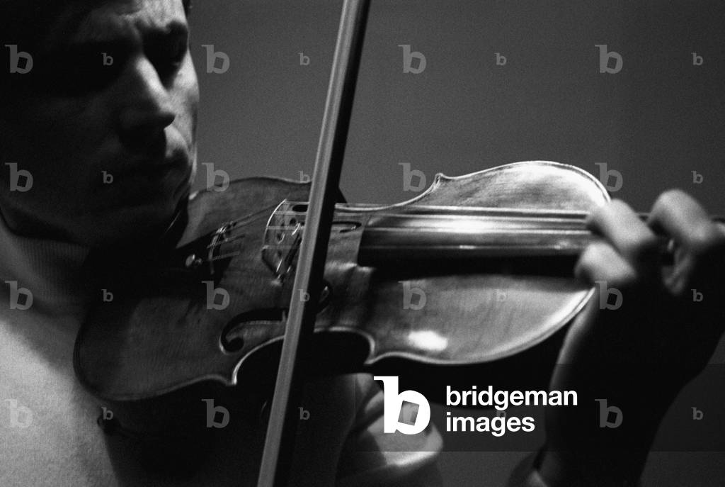 Uto Ughi playing, Italy, 1970