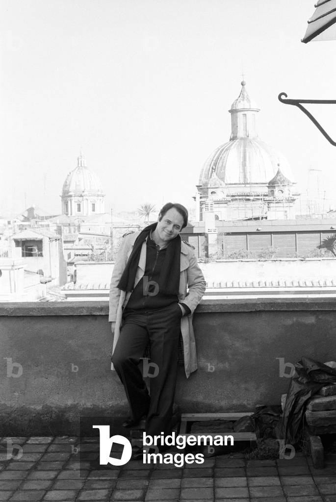 Carlo Verdone posing, Italy, 1978 (b/w photo)