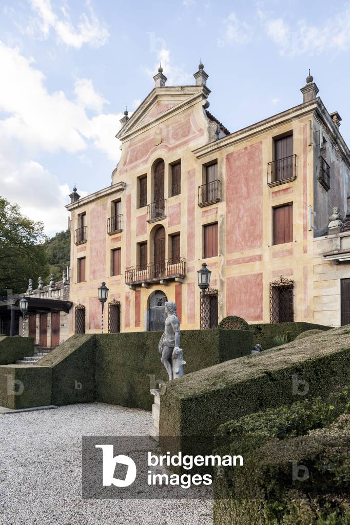 ReGeneration (Rigeneramento ), by Cracking Art Group, Monumental Garden of Valsanzibio, Padova, Italy, 21 May-27 September 2015 (photo)