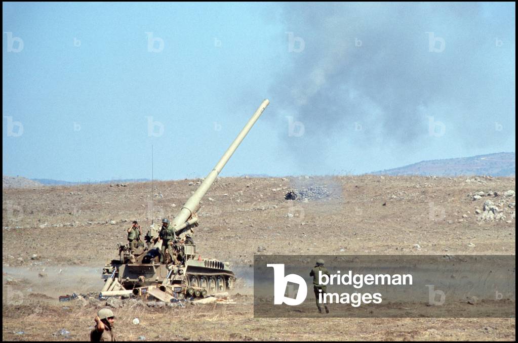 Kippur war (Guerre du Kippour) : israeli soldiers have made a missile attack in egyptian territory with a rock