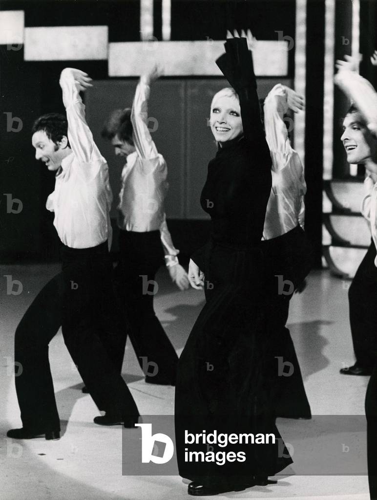 Mariangela Melato dancing in Canzonissima