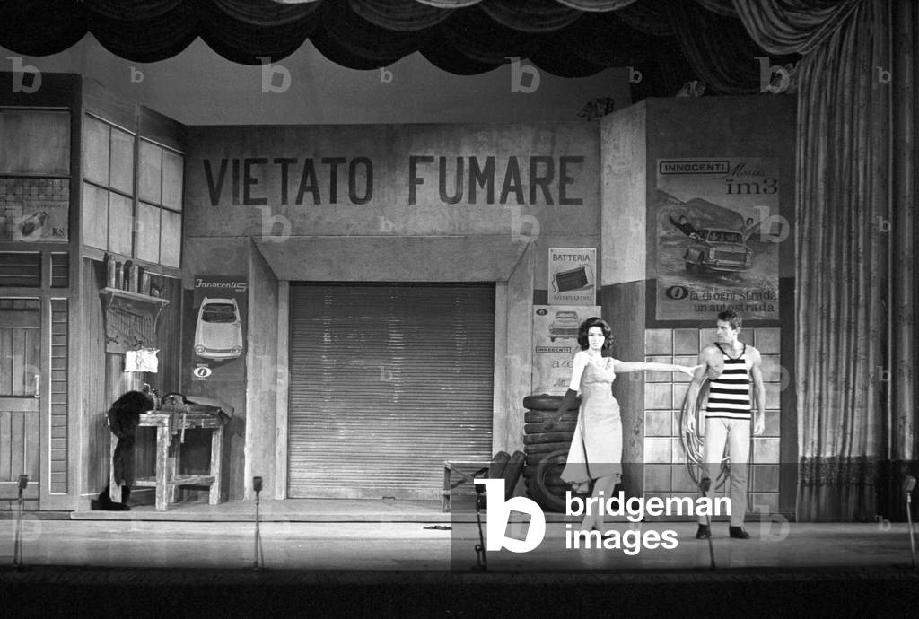 Walter Chiari and Gloria Paul in the second season of the revue 
