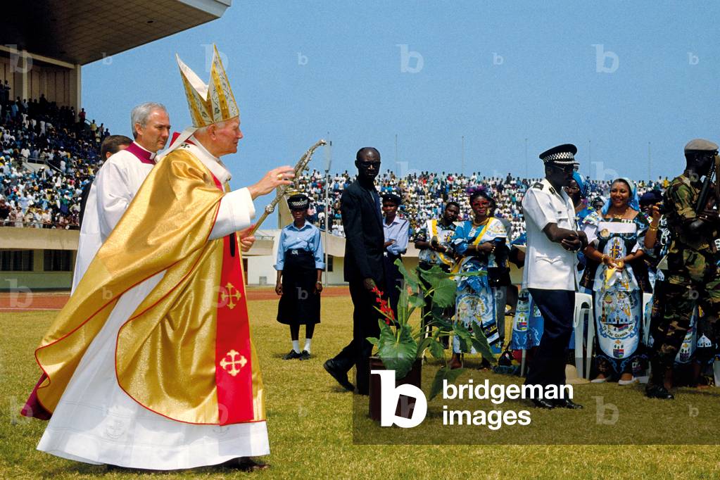 Pope John Paul II, Banjul, Gambia, 1992 (photo)