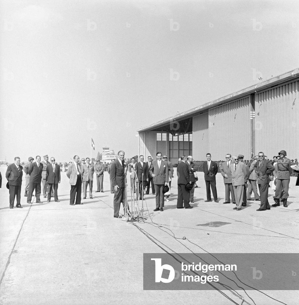 Anthony Eden's arrival at the Geneva Airport, Geneva, Switzerland
